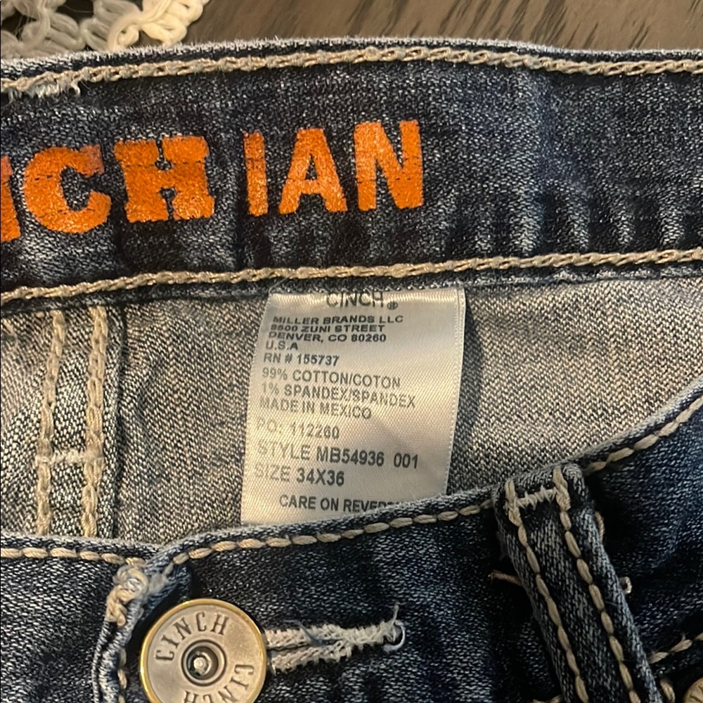 Like new Cinch Ian Men’s jeans. Size 34x36